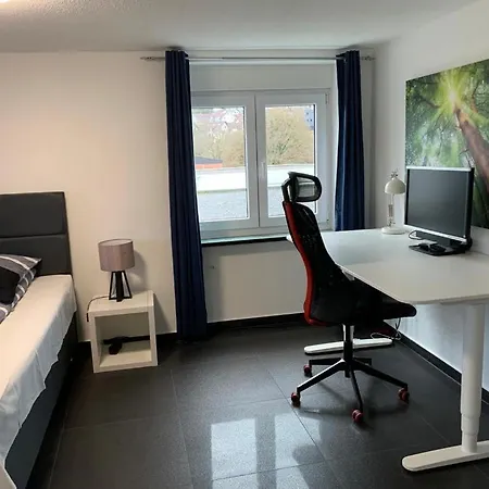 Habitación en casa particular Günstiges *